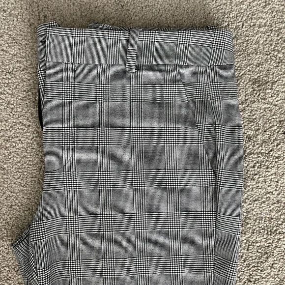 Zara Trousers - Picture 1 of 6